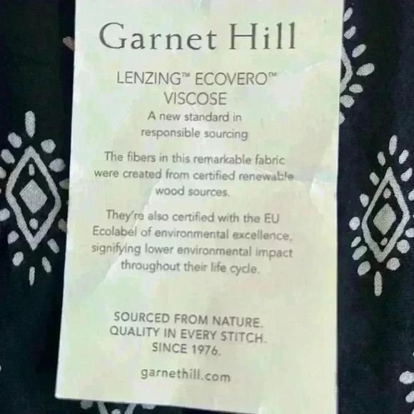 NWT Large Garnet Hill Romper - Picture 8 of 8